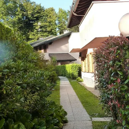 Andromeda Apartament *