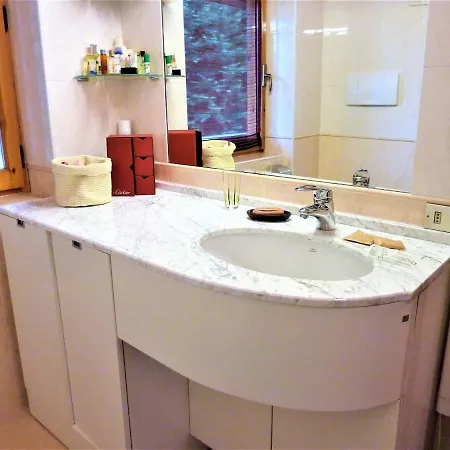 Andromeda Apartament Stresa